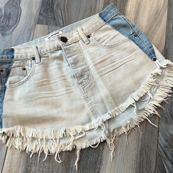 One teaspoon frayed Denim Mini Skirt - Picture 1 of 3